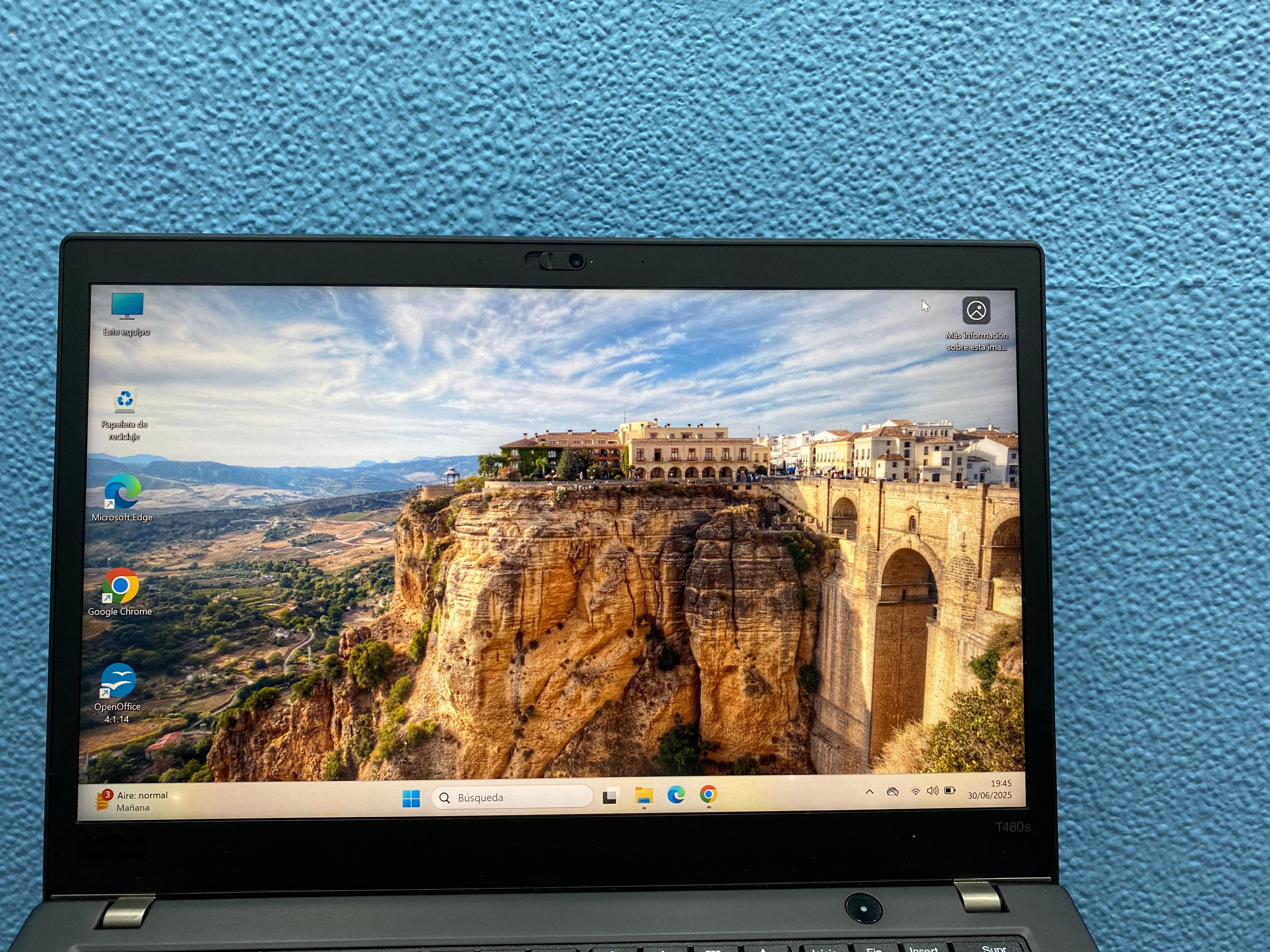 OUTLET LENOVO THINKPAD T480s | INTEL CORE I5 8250U | 16 GB RAM | 256 GB SSD | WIN 11 PRO | OFFICE 2024