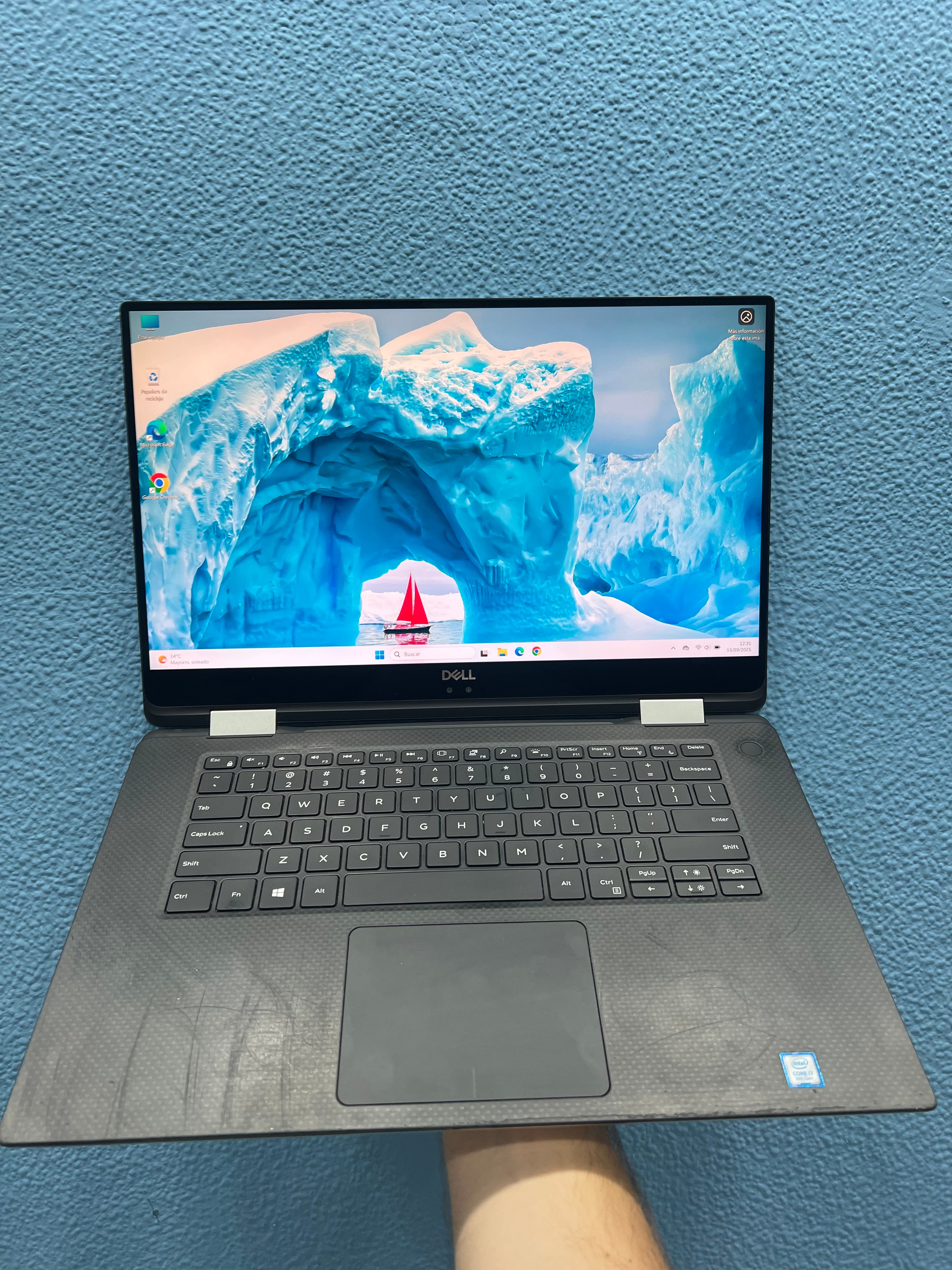 OUTLET DELL XPS 15 9575 | PANTALLA 4K | INTEL CORE I7 8705G | 16GB RAM | 512 GB NVMe | AMD RX VEGA M GL 4GB | WIN 11 PRO | OPEN OFFICE | TACTIL