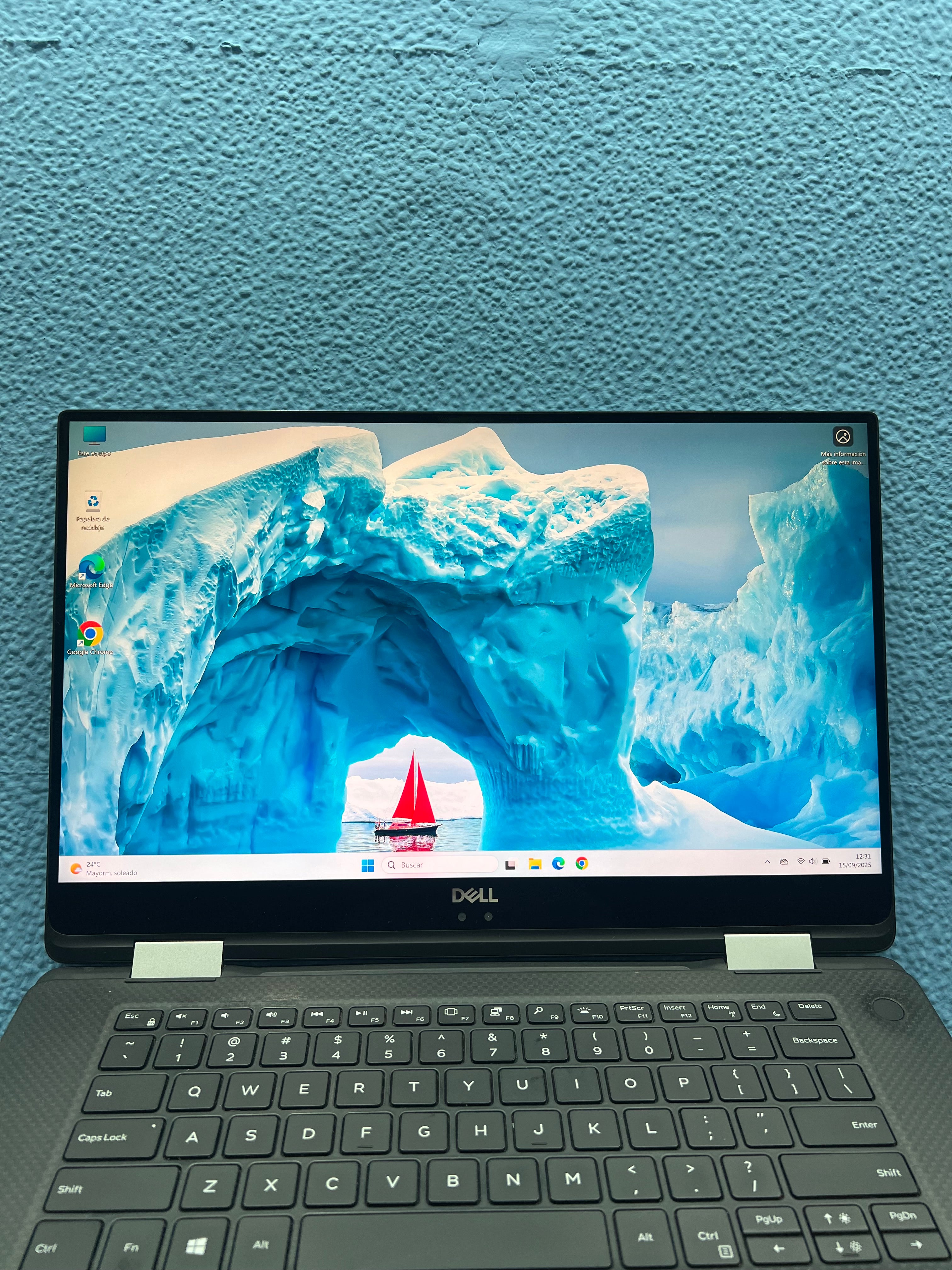 OUTLET DELL XPS 15 9575 | PANTALLA 4K | INTEL CORE I7 8705G | 16GB RAM | 512 GB NVMe | AMD RX VEGA M GL 4GB | WIN 11 PRO | OPEN OFFICE | TACTIL