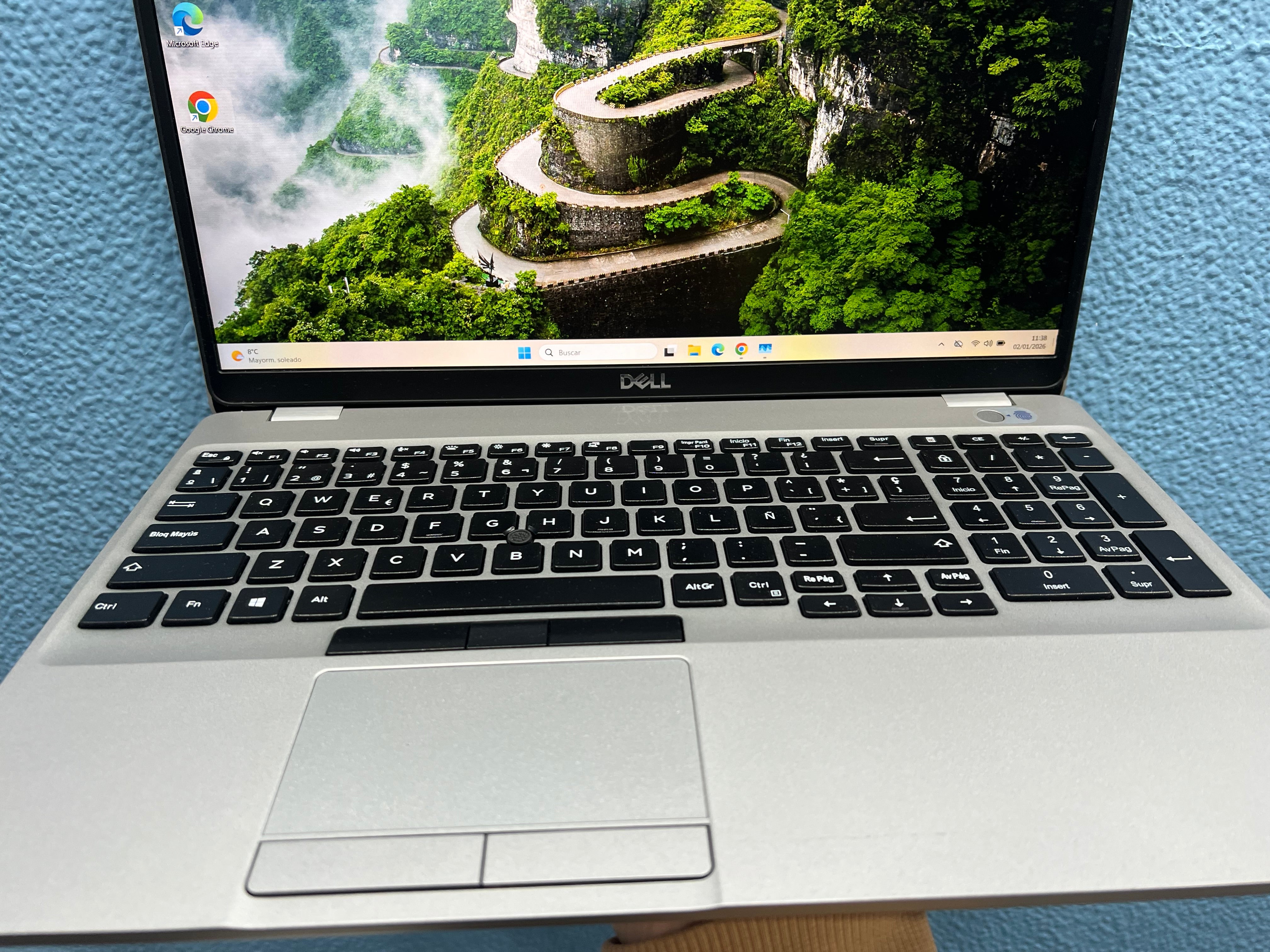 ¡¡ LIQUIDACION !! DELL LATITUDE 5510 | INTEL CORE I7 10610U | 16 GB RAM | 256 GB NVMe | WIN 11 PRO | OPEN OFFICE | REFERENCIA 13ZHL63