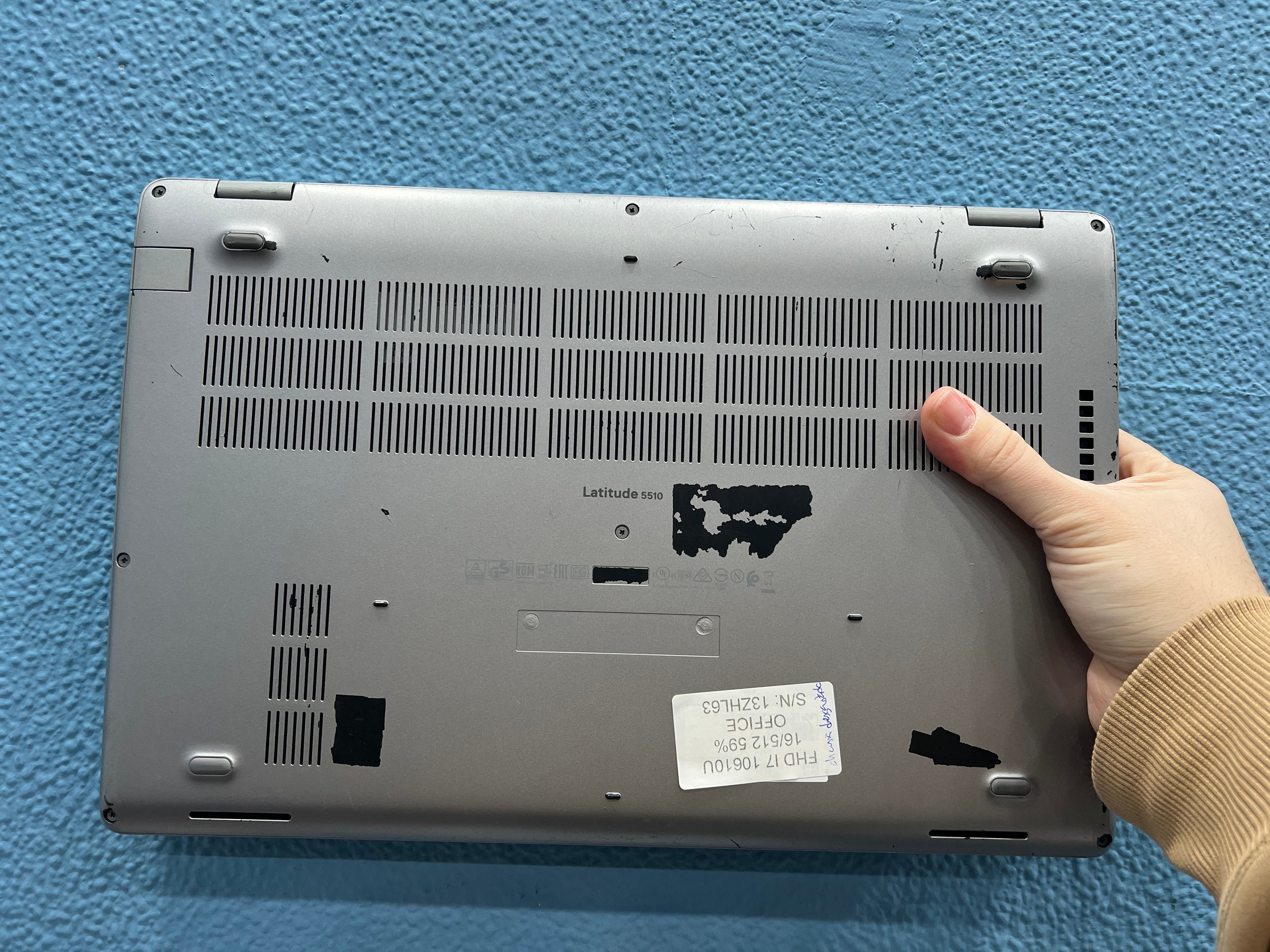 ¡¡ LIQUIDACION !! DELL LATITUDE 5510 | INTEL CORE I7 10610U | 16 GB RAM | 256 GB NVMe | WIN 11 PRO | OPEN OFFICE | REFERENCIA 13ZHL63