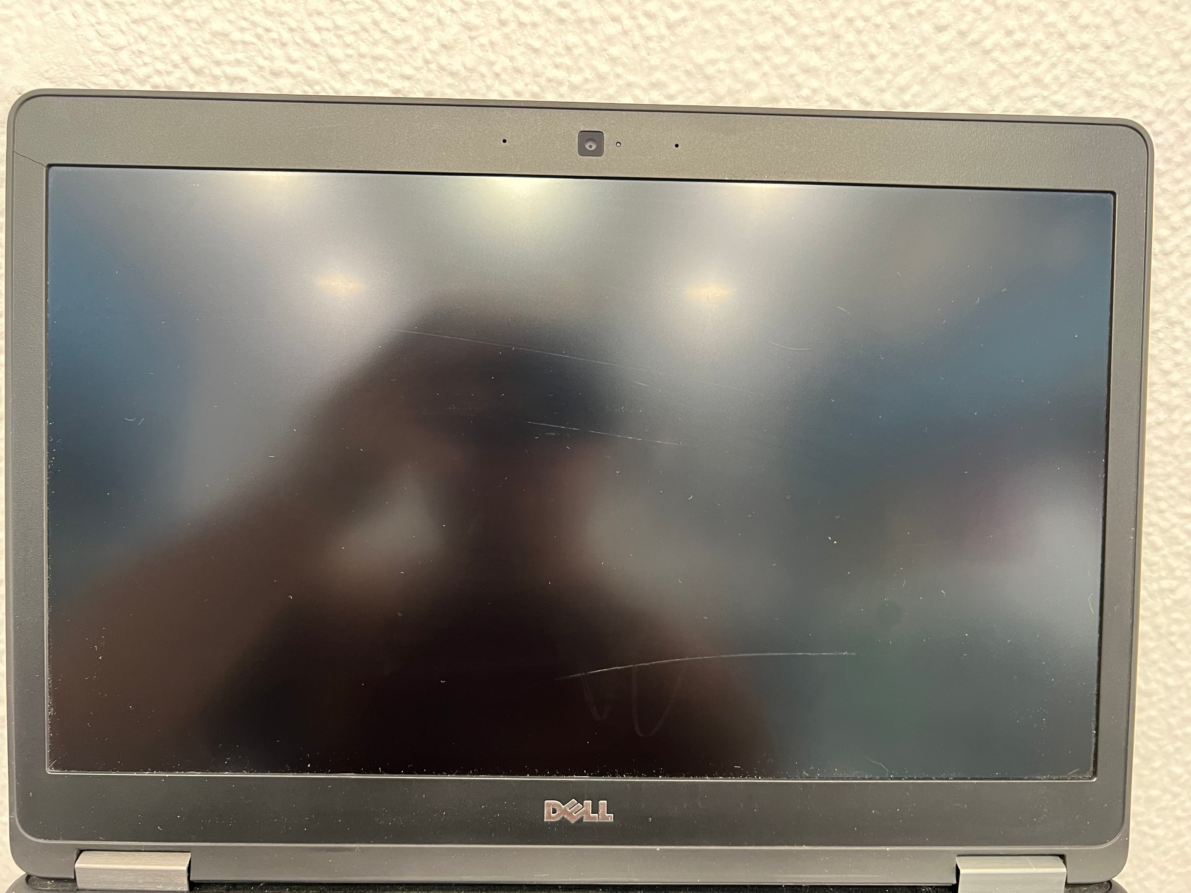 OUTLET DELL LATITUDE 5470 | INTEL CORE I5 6440HQ | 8GB RAM | 256GB SSD | WIN 11 PRO | OFFICE 2024 | AMD R7 M360 2GB