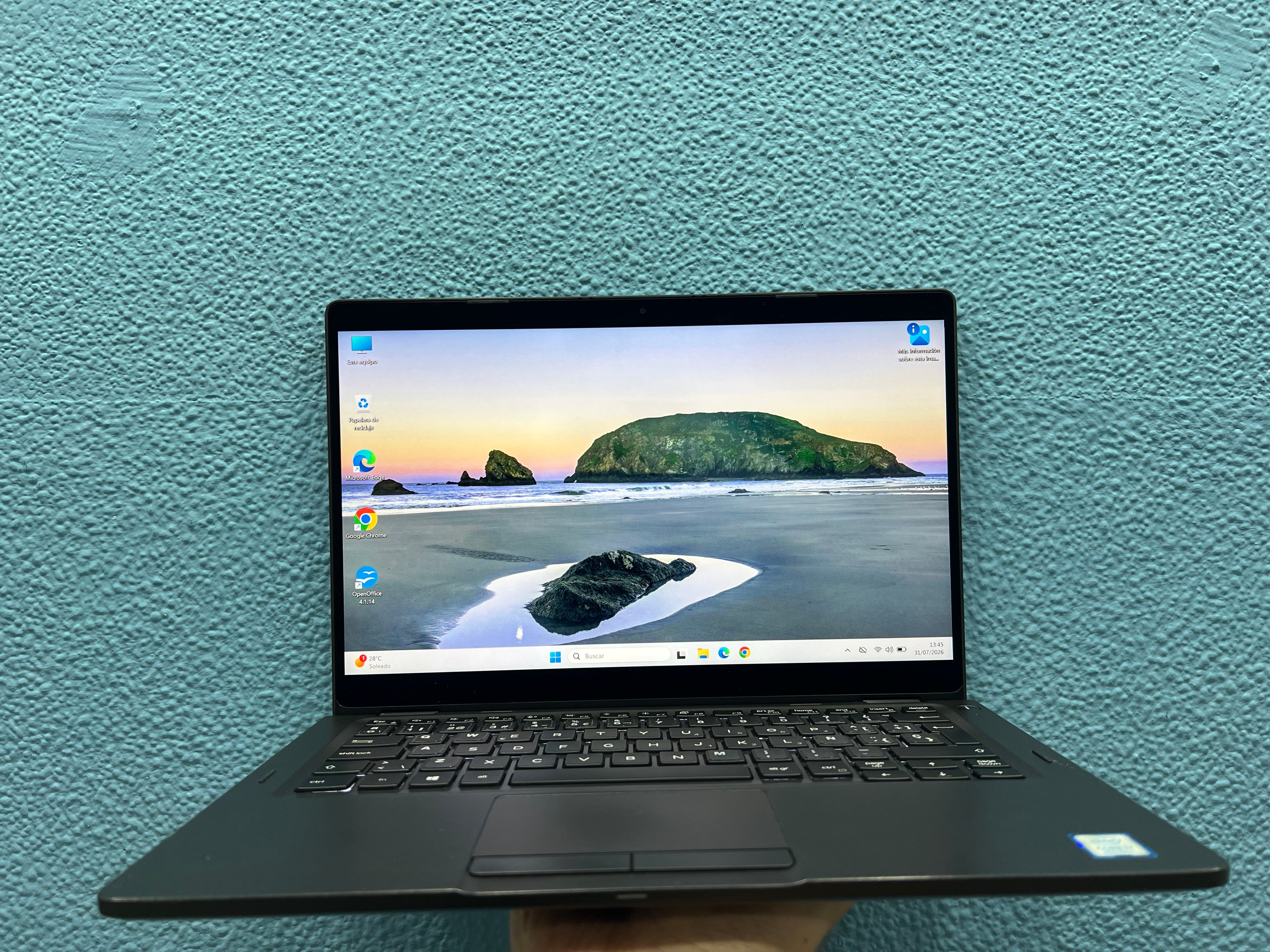 ¡¡ LIQUIDACION !! Dell latitude 5300 2 in 1 | i7 8665U | 8Gb Ram | 256Gb Nvme | Windows 11 Pro | Táctil | Referencia 005