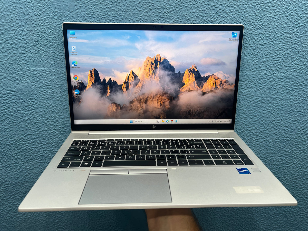 ¡¡LIQUIDACION!!Hp EliteBook 850 G8 | i7 1185G7 | 16Gb Ram | 256Gb Nvme | WIindows 11 Pro | Táctil | Referencia 002