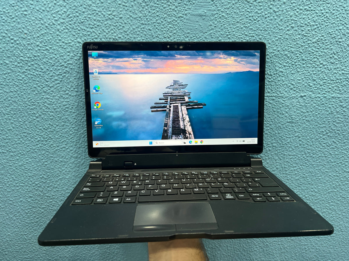 ¡¡LIQUIDACION!! Fujitsu stylistic Q739 | i5 8365U | 8Gb Ram | 256Gb Ssd | Windows 11 Pro | Táctil | LTE | Referencia 010